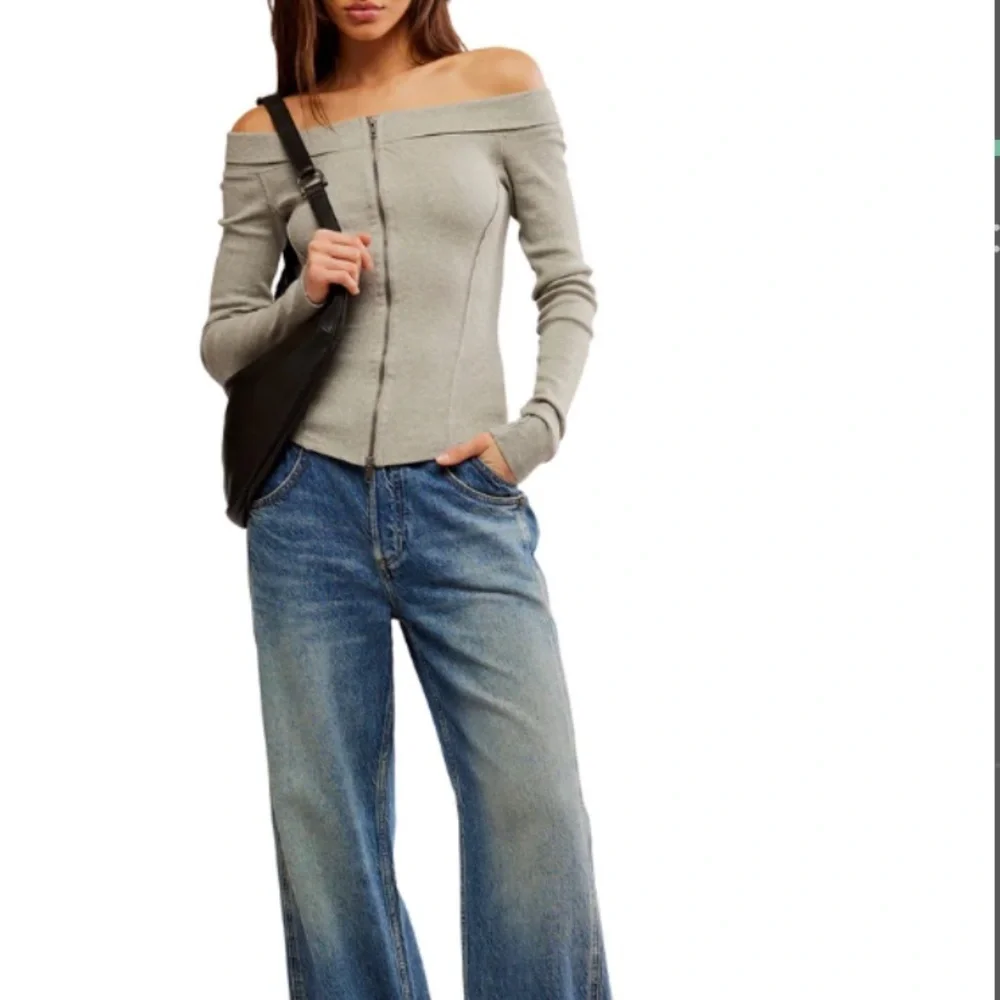 We The Free Off-Shoulder Light Gray Sweater